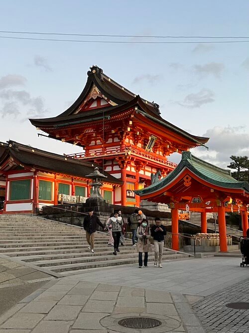 京都伏見稻荷神社