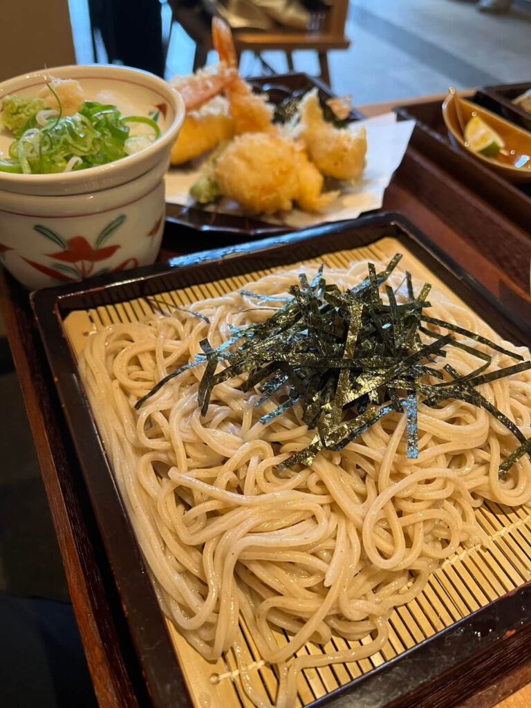 炸蝦蛋花烏龍麵 岡北(岡北烏龍麵)