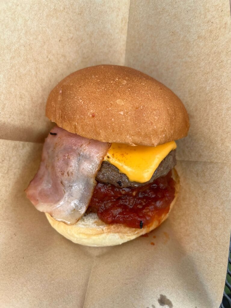 SHIMAUMA BURGER Awajishima Main Restaurant