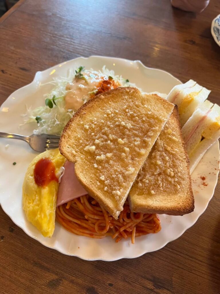 姬路 Cafe de Muche 早餐套餐杏仁吐司 (人氣 No1.)