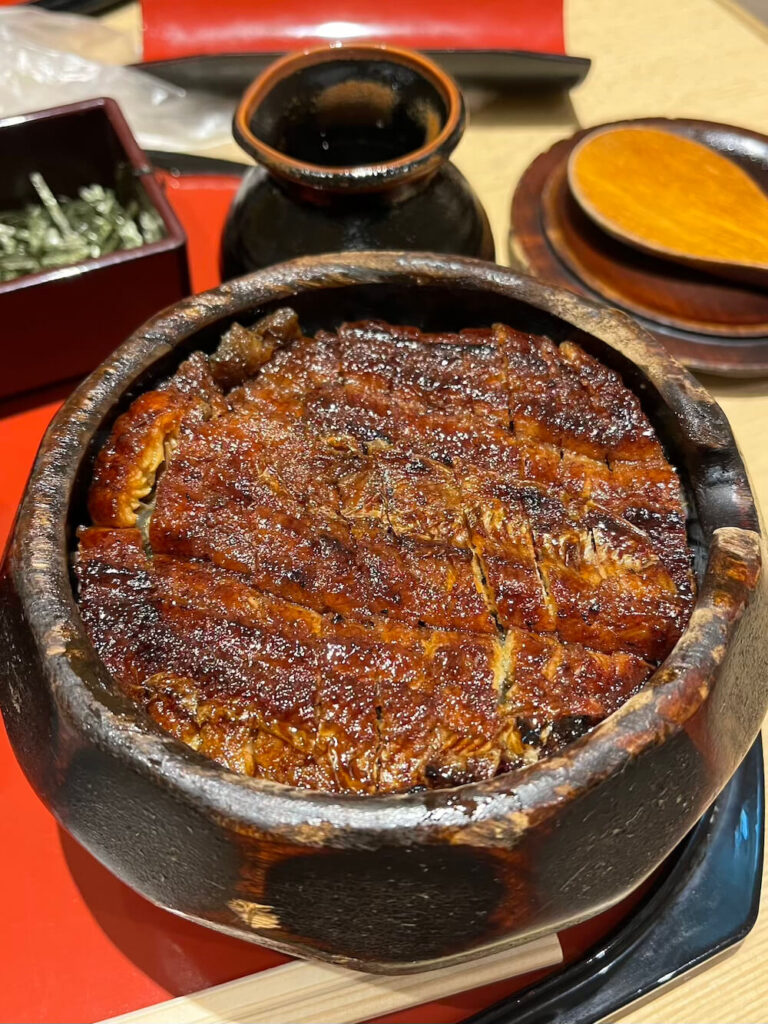 熱田蓬萊軒鰻魚飯