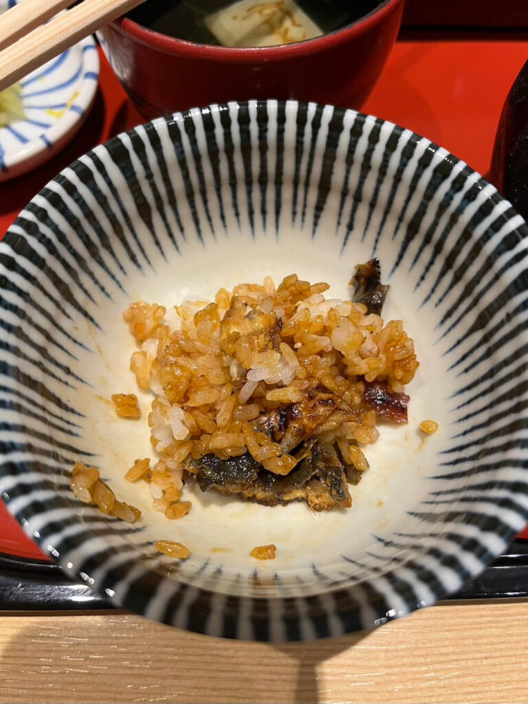 熱田蓬萊軒鰻魚飯