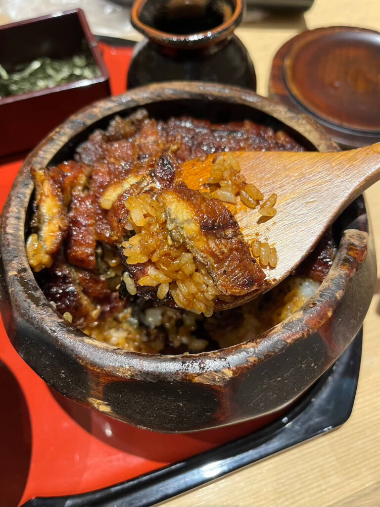 熱田蓬萊軒鰻魚飯