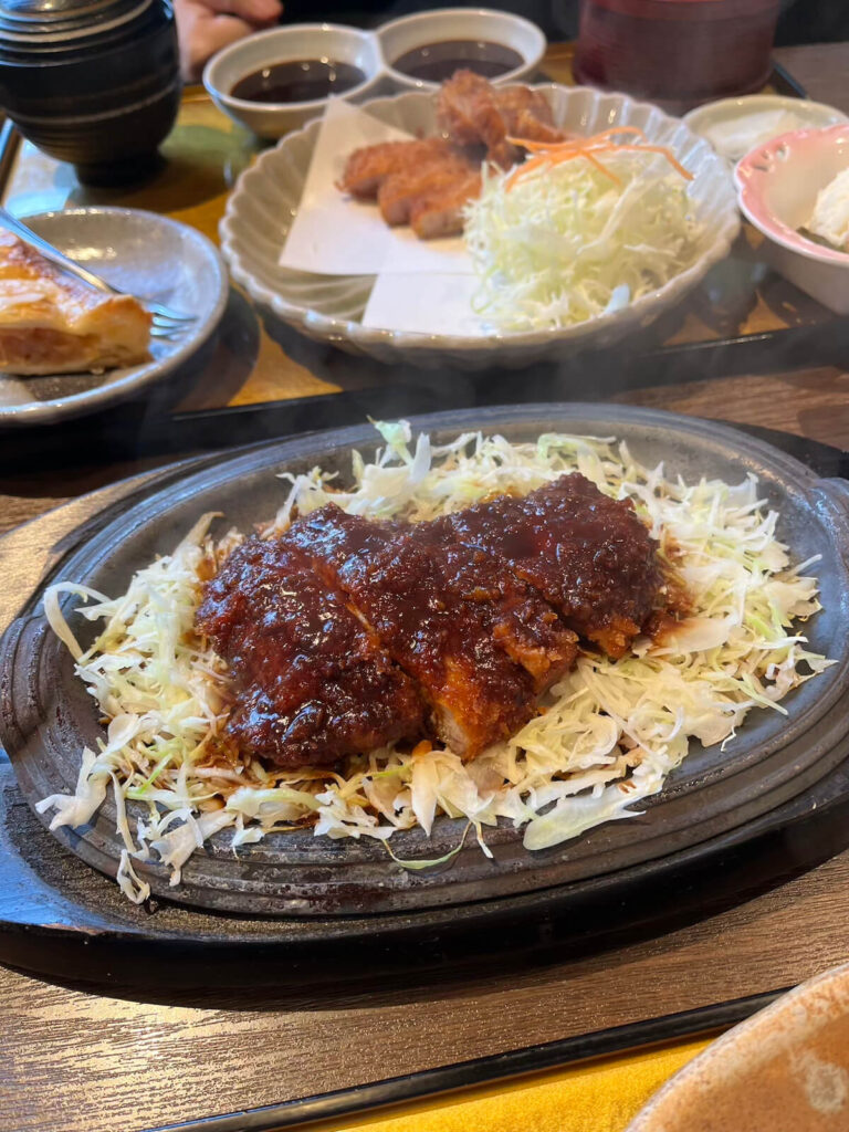 矢場味噌豬排 餐點