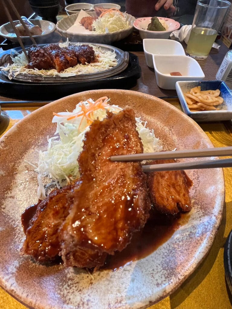 矢場味噌豬排 餐點