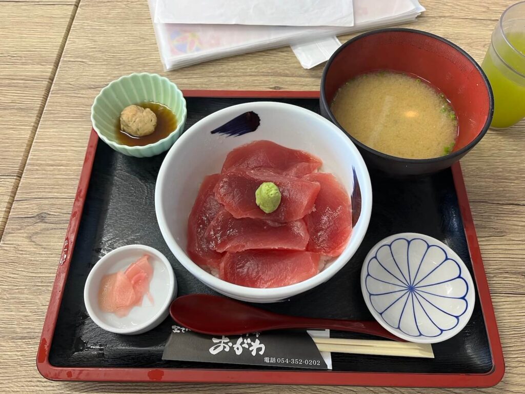 清水魚市場 市場館 小川：鐵火丼