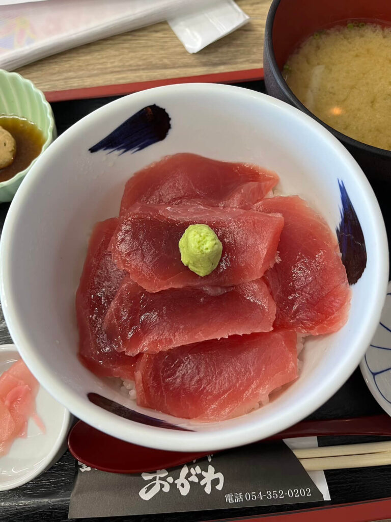 清水魚市場 市場館 小川：鐵火丼