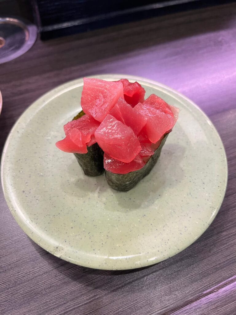 迴轉壽司龜正