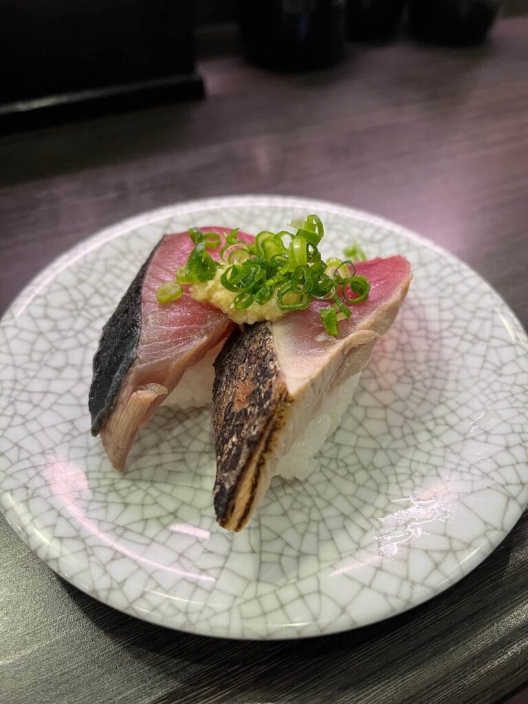 迴轉壽司龜正