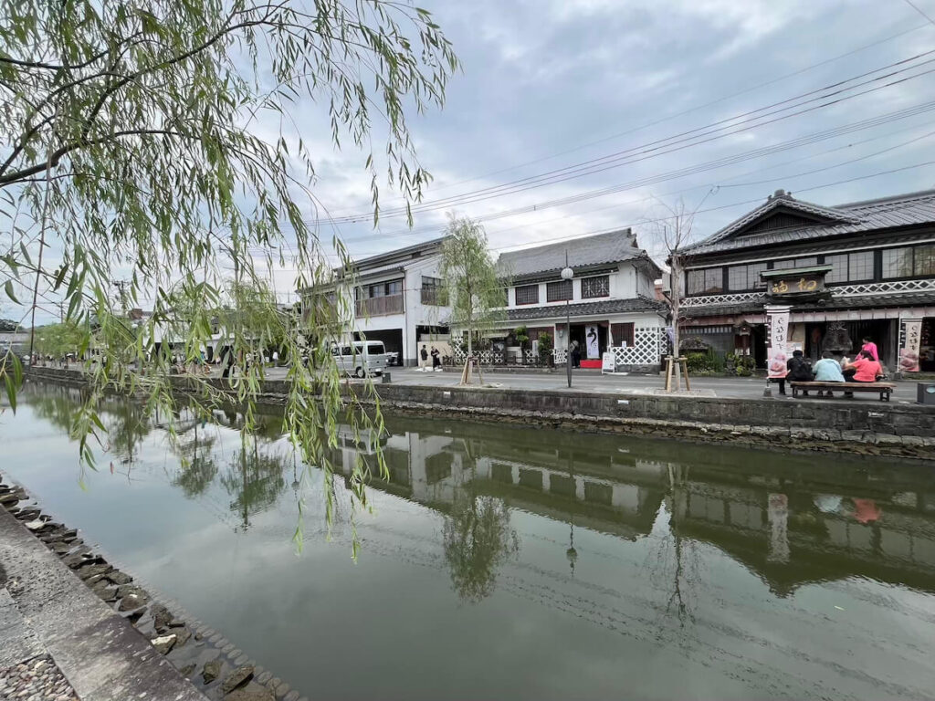 若松屋鰻魚飯：周邊柳川