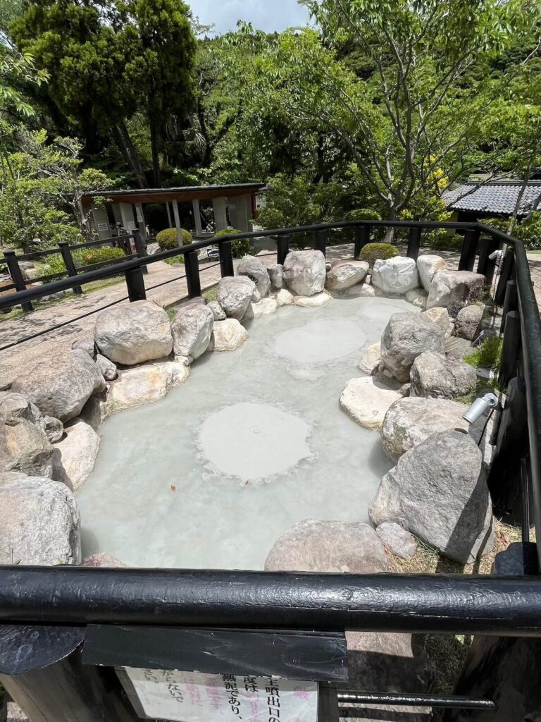 別府地獄巡禮:鬼石坊主地獄