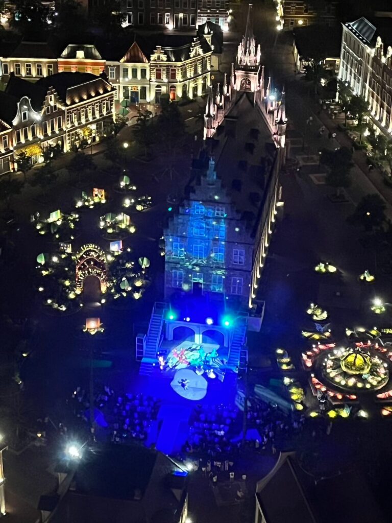 豪斯登堡 夜景